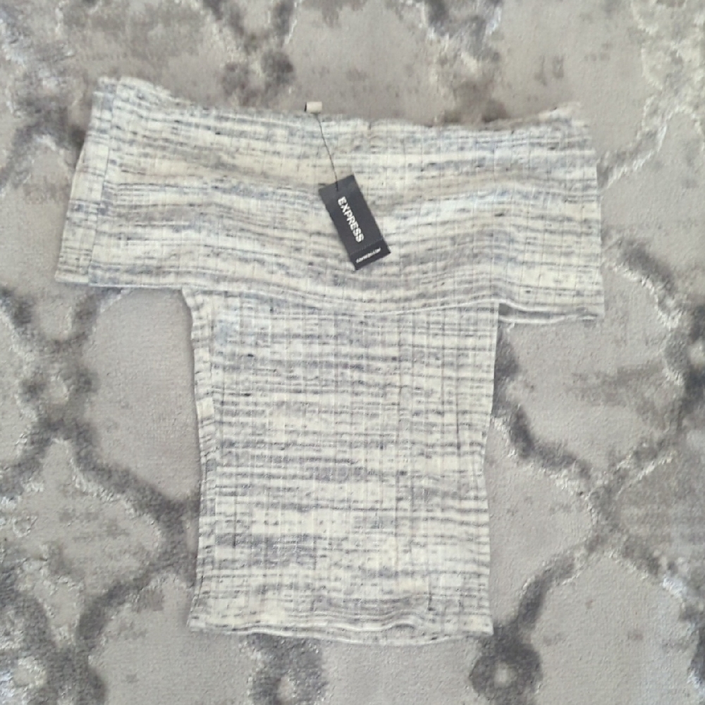 Express Textured Off-Shoulder Top in Gray